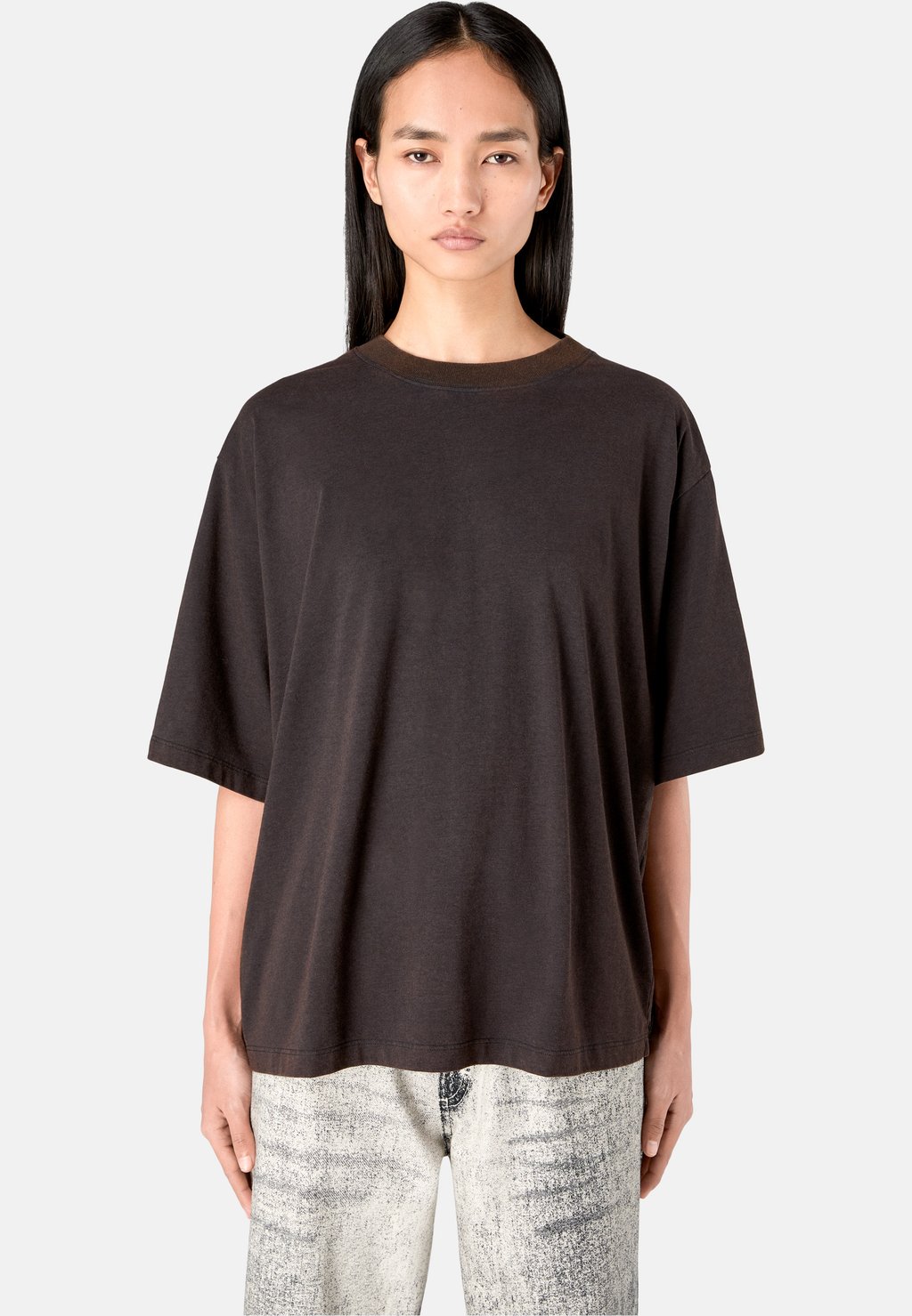 Базовая футболка CAMPERLAB, черный
Базовая футболка CAMPERLAB, черный