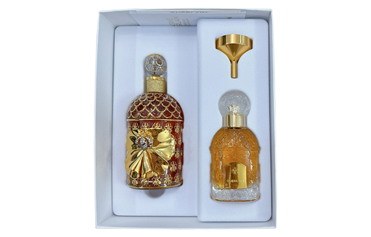 Jiaolan 2023 рождественский лимитированный набор Xio Reverie парфюм 125мл + Reverie парфюм 30мл GUERLAIN
Jiaolan 2023 рождественский лимитированный набор Xio Reverie парфюм 125мл + Reverie парфюм 30мл GUERLAIN