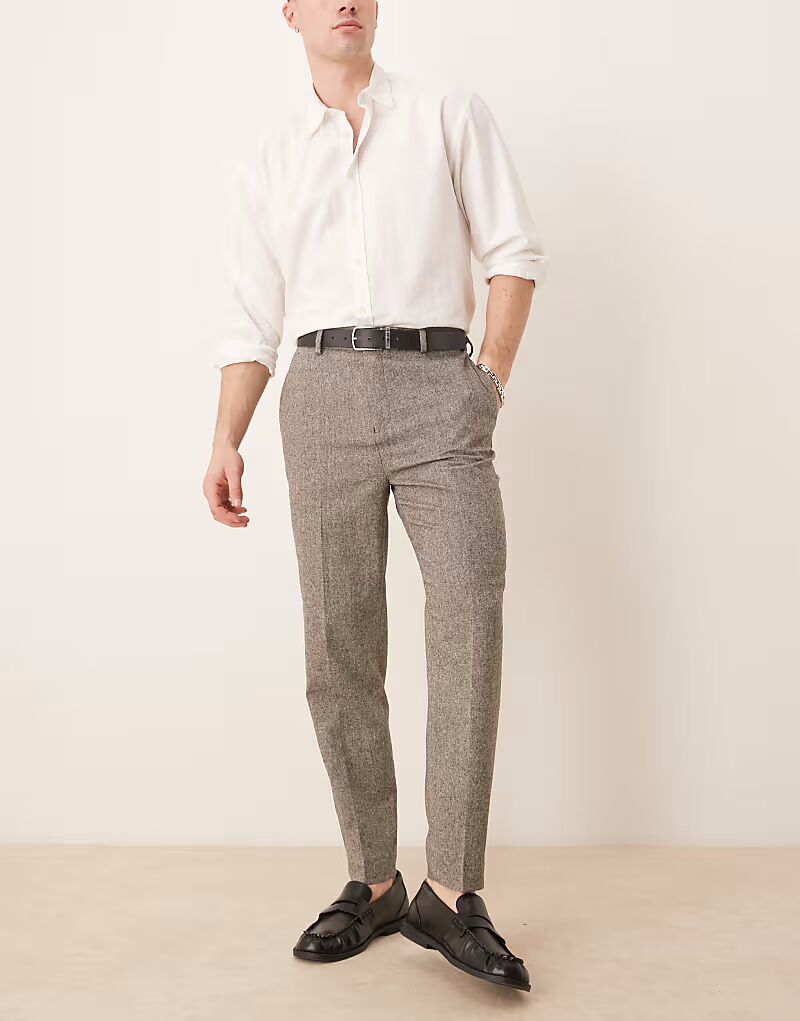 Брюки ASOS DESIGN зауженного кроя из смеси шерсти в угольном цвете
Брюки ASOS DESIGN зауженного кроя из смеси шерсти в угольном цвете