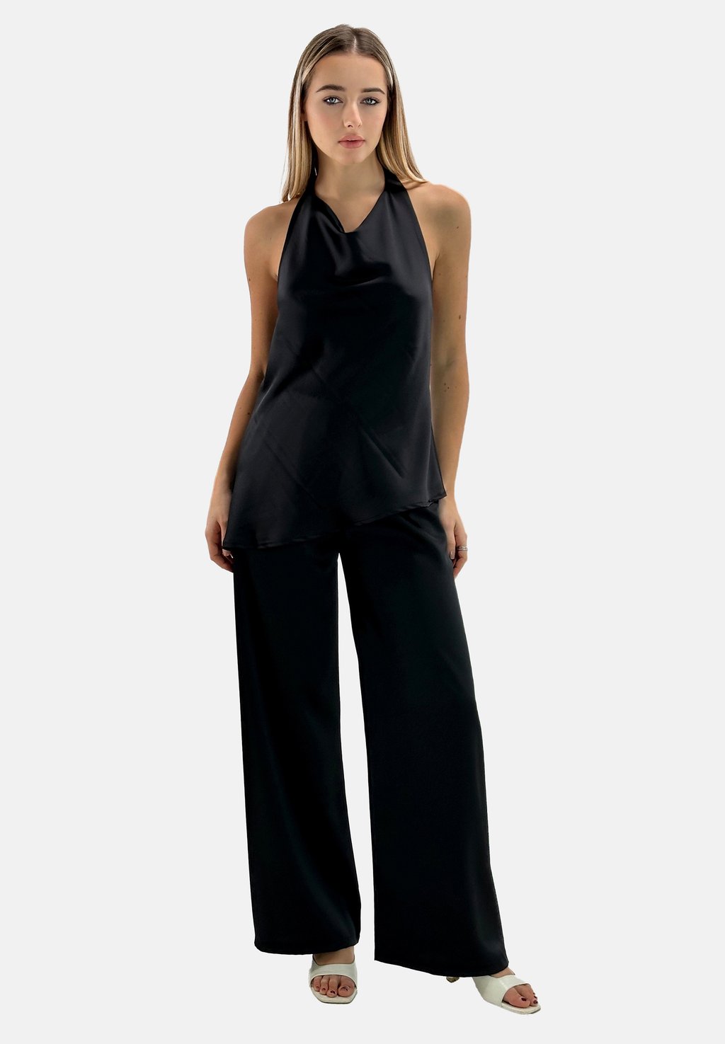 Топ LANGESSET Elara, черный
Топ LANGESSET Elara, черный