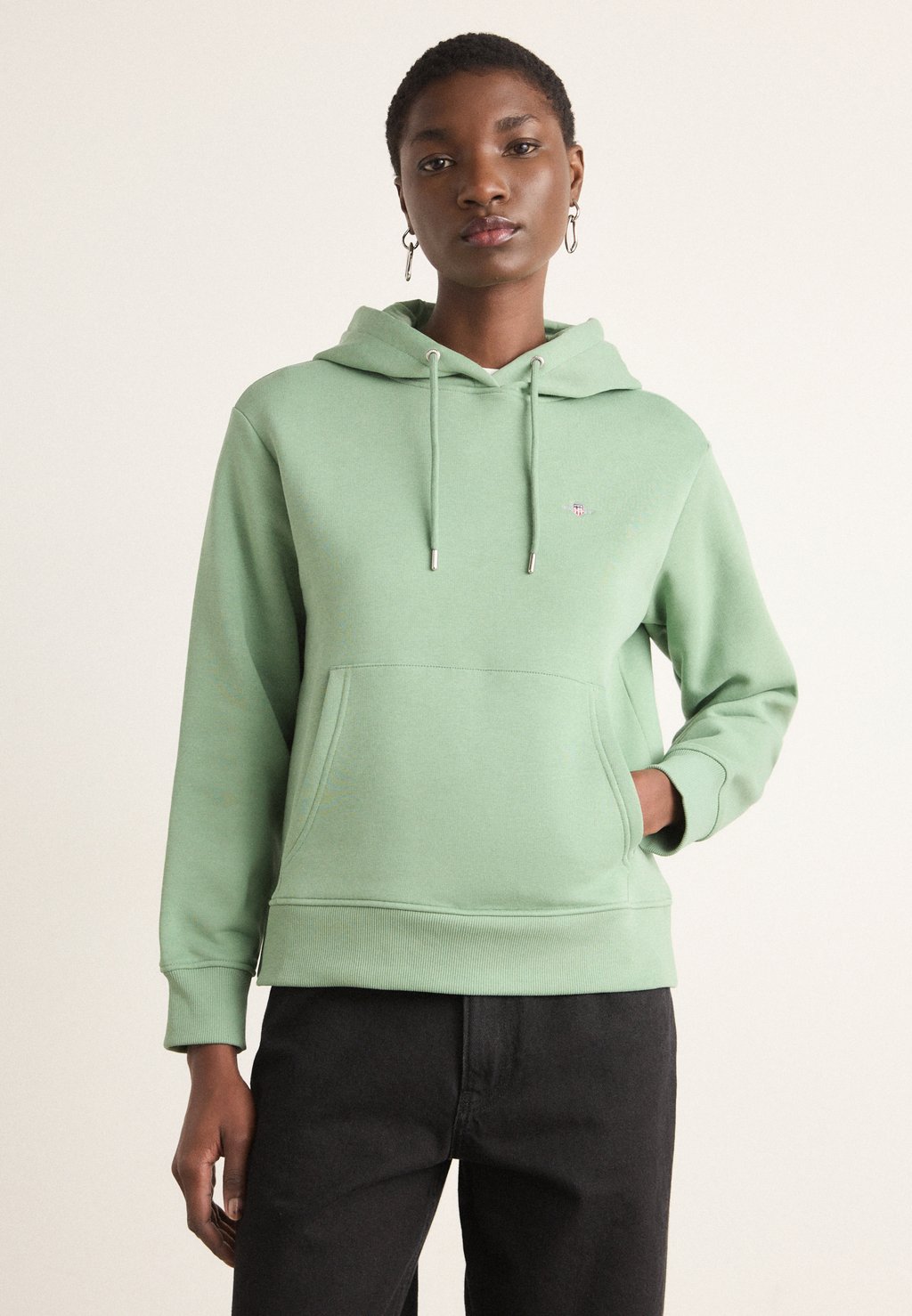Толстовка с капюшоном SHIELD HOODIE - Sweatshirt GANT, зеленый 
Толстовка с капюшоном SHIELD HOODIE - Sweatshirt GANT, зеленый