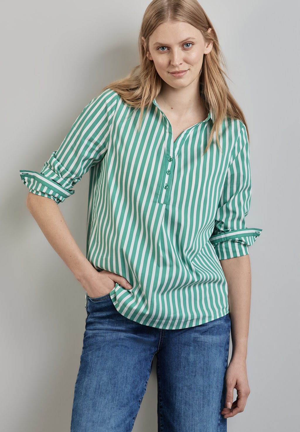 Блуза STREET ONE GESTREIFTE BUSINESS-BLUSE, цвет Grün
Блуза STREET ONE GESTREIFTE BUSINESS-BLUSE, цвет Grün