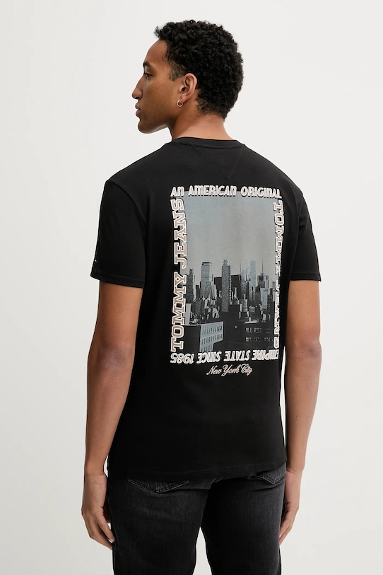 Хлопковая футболка Tommy Jeans, черный
Хлопковая футболка Tommy Jeans, черный
