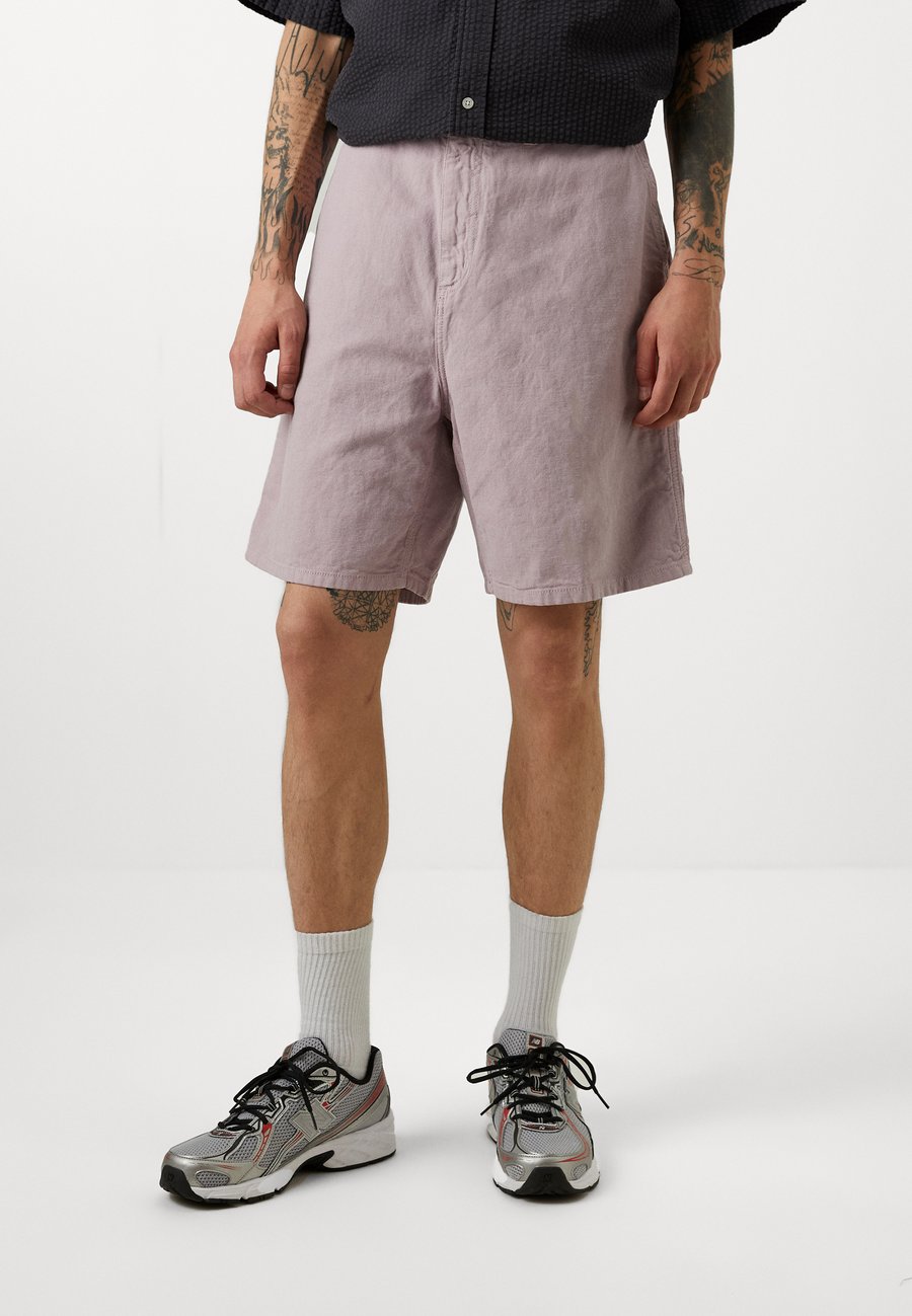 Шорты Carhartt WIP WALTER SINGLE KNEE, Pink Fog /Light Pink
Шорты Carhartt WIP WALTER SINGLE KNEE, Pink Fog /Light Pink