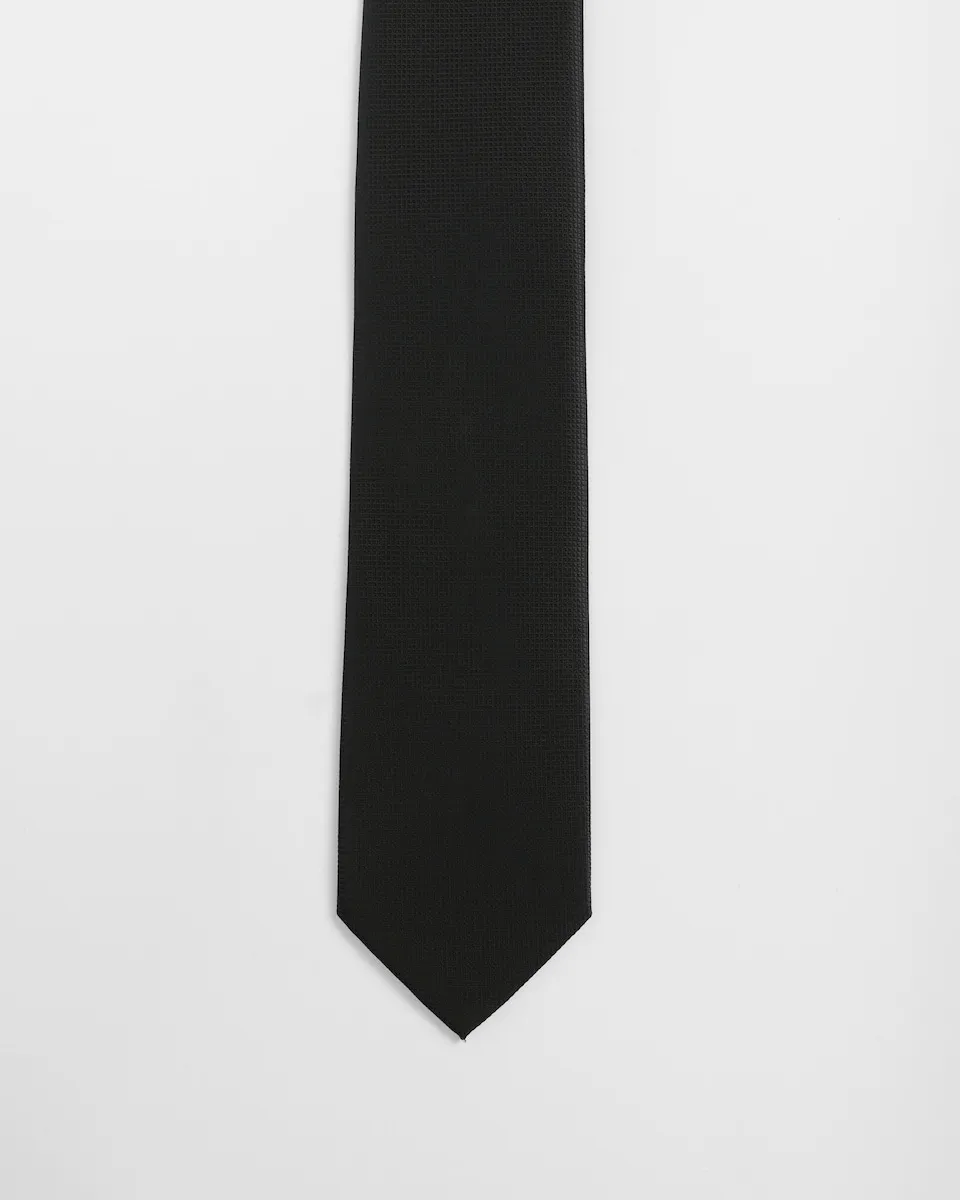 Мужской галстук с микроклеткой PuroEgo, черный
Мужской галстук с микроклеткой PuroEgo, черный