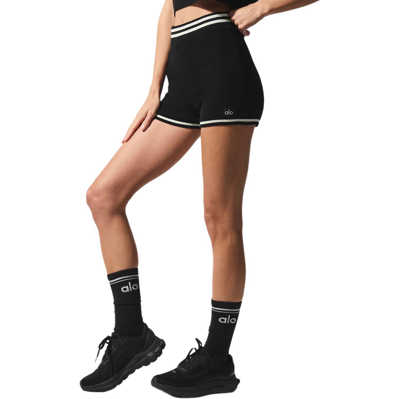 Повседневные шорты женские Alo Yoga, черный
Повседневные шорты женские Alo Yoga, черный