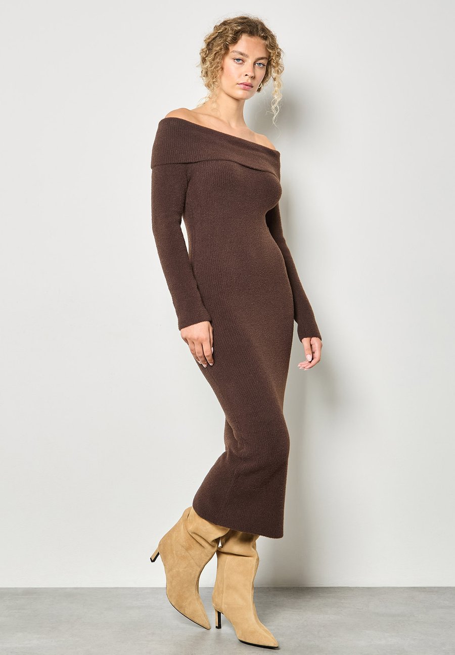 Платье Apricot Jumper dress, Brown
Платье Apricot Jumper dress, Brown