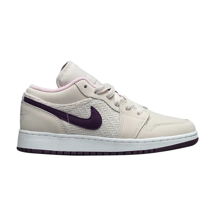 Кроссовки Air Jordan 1 Low GS 'Night Purple', фиолетовый
Кроссовки Air Jordan 1 Low GS 'Night Purple', фиолетовый