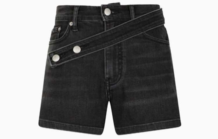 Джинсовые шорты женские черные Calvin Klein
Джинсовые шорты женские черные Calvin Klein