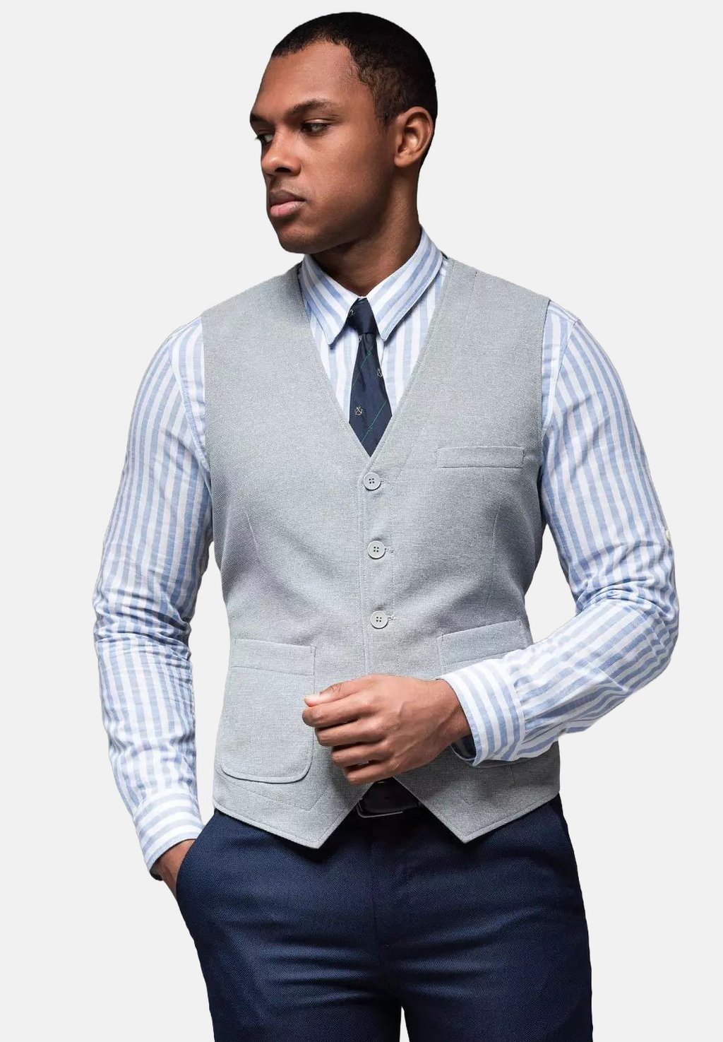 Жилет STRUCTURED WITH PATCH POCKETS Ombre, серый 
Жилет STRUCTURED WITH PATCH POCKETS Ombre, серый