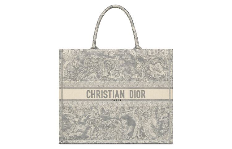 DIOR Сумка-шоппер с вышивкой
DIOR Сумка-шоппер с вышивкой