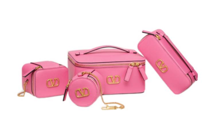 Valentino Влогерская косметичка
Valentino Влогерская косметичка