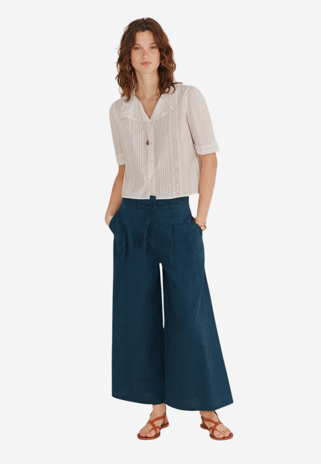 Блузка на пуговицах Hoss Intropia, белый
Блузка на пуговицах Hoss Intropia, белый