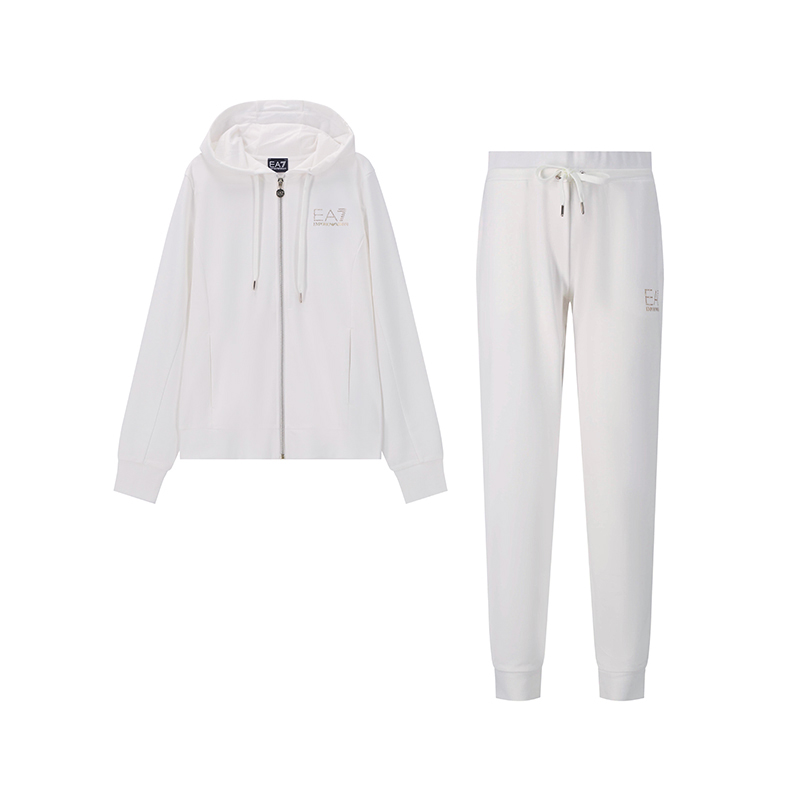 Комплект Sports Suit, Sweatshirt Women's EMPORIO ARMANI
Комплект Sports Suit, Sweatshirt Women's EMPORIO ARMANI