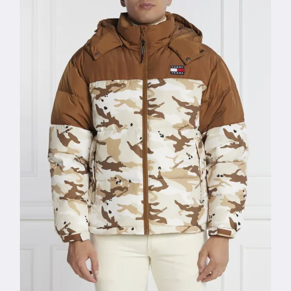 Пуховик Alaska стандартного кроя Tommy Hilfiger, коричневый
Пуховик Alaska стандартного кроя Tommy Hilfiger, коричневый