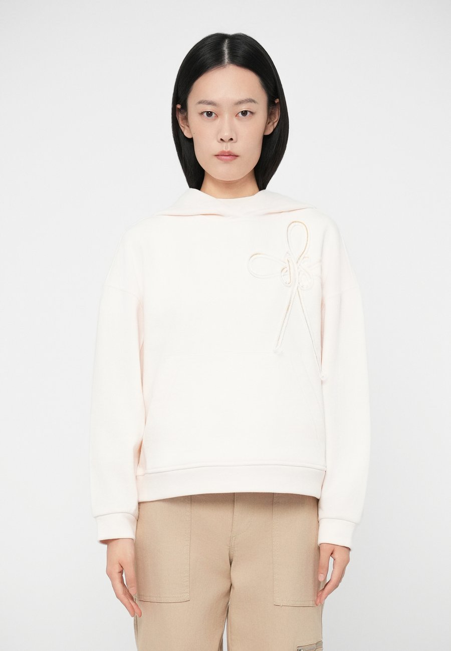 Толстовка MAX&Co. CIGERGO, Milk/White
Толстовка MAX&Co. CIGERGO, Milk/White