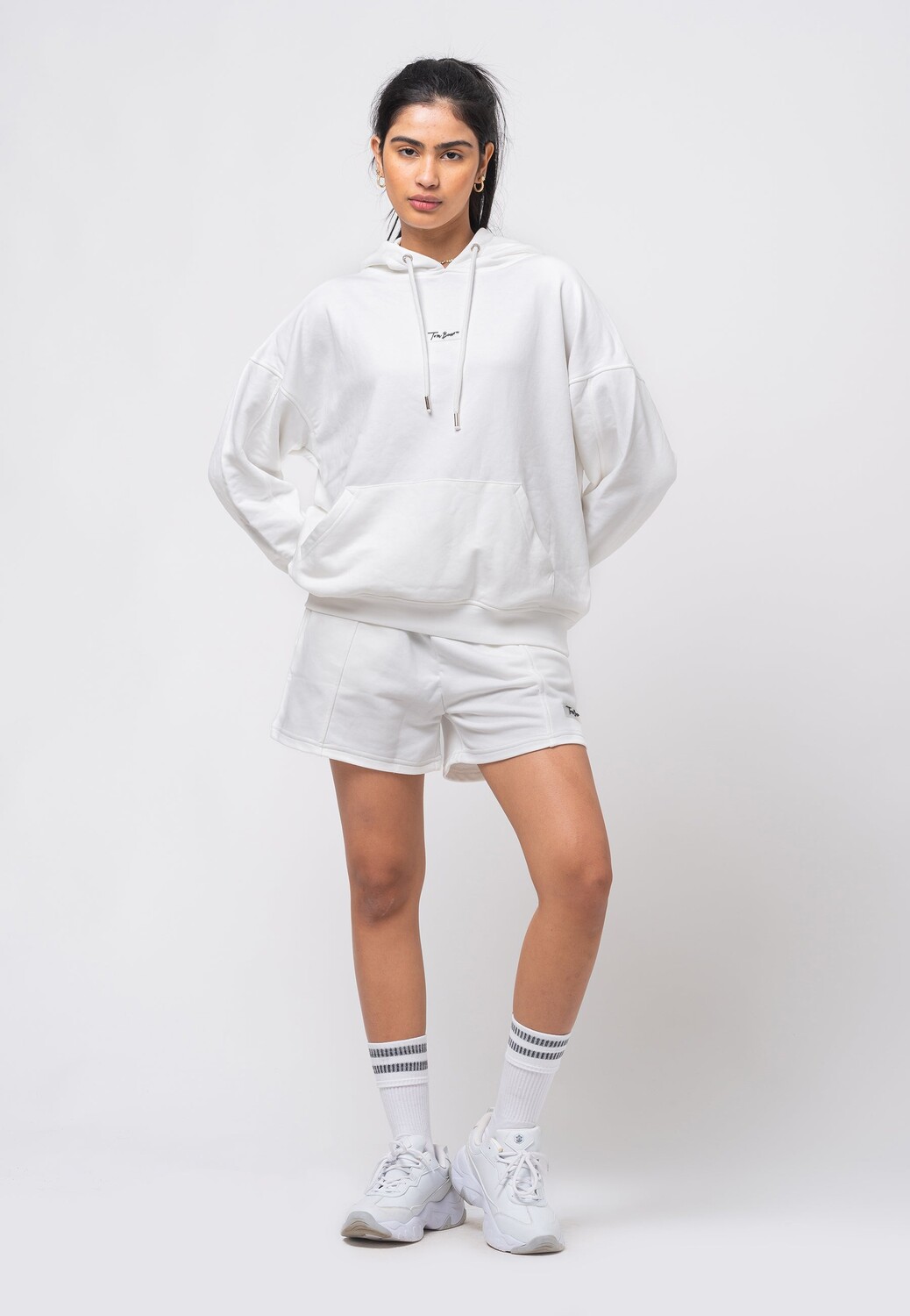 Короткий спортивный костюм tom barron для отдыха Tom_Barron, белый
Короткий спортивный костюм tom barron для отдыха Tom_Barron, белый