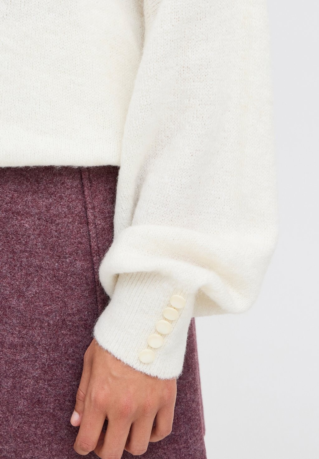 Джемпер KAMARA ICHI, белый
Джемпер KAMARA ICHI, белый