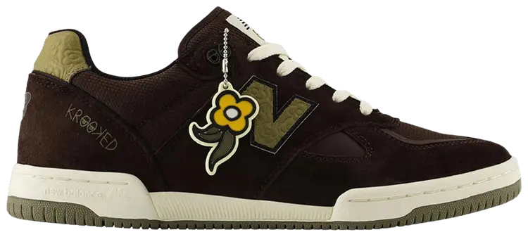 Кроссовки Tom Knox x Krooked x New Balance Numeric 600, коричневый
Кроссовки Tom Knox x Krooked x New Balance Numeric 600, коричневый