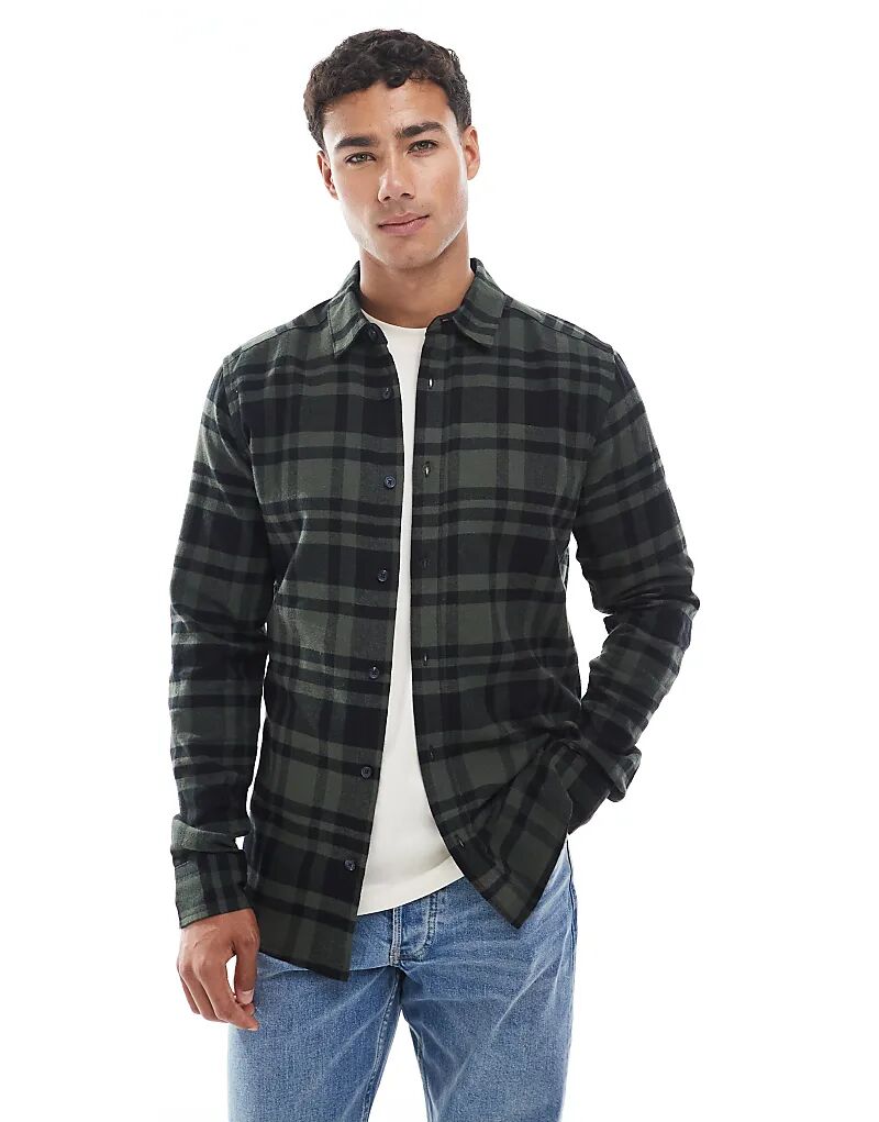 Клетчатая рубашка ONLY & SONS темно-хаки-зеленого и черного цветов
Клетчатая рубашка ONLY & SONS темно-хаки-зеленого и черного цветов