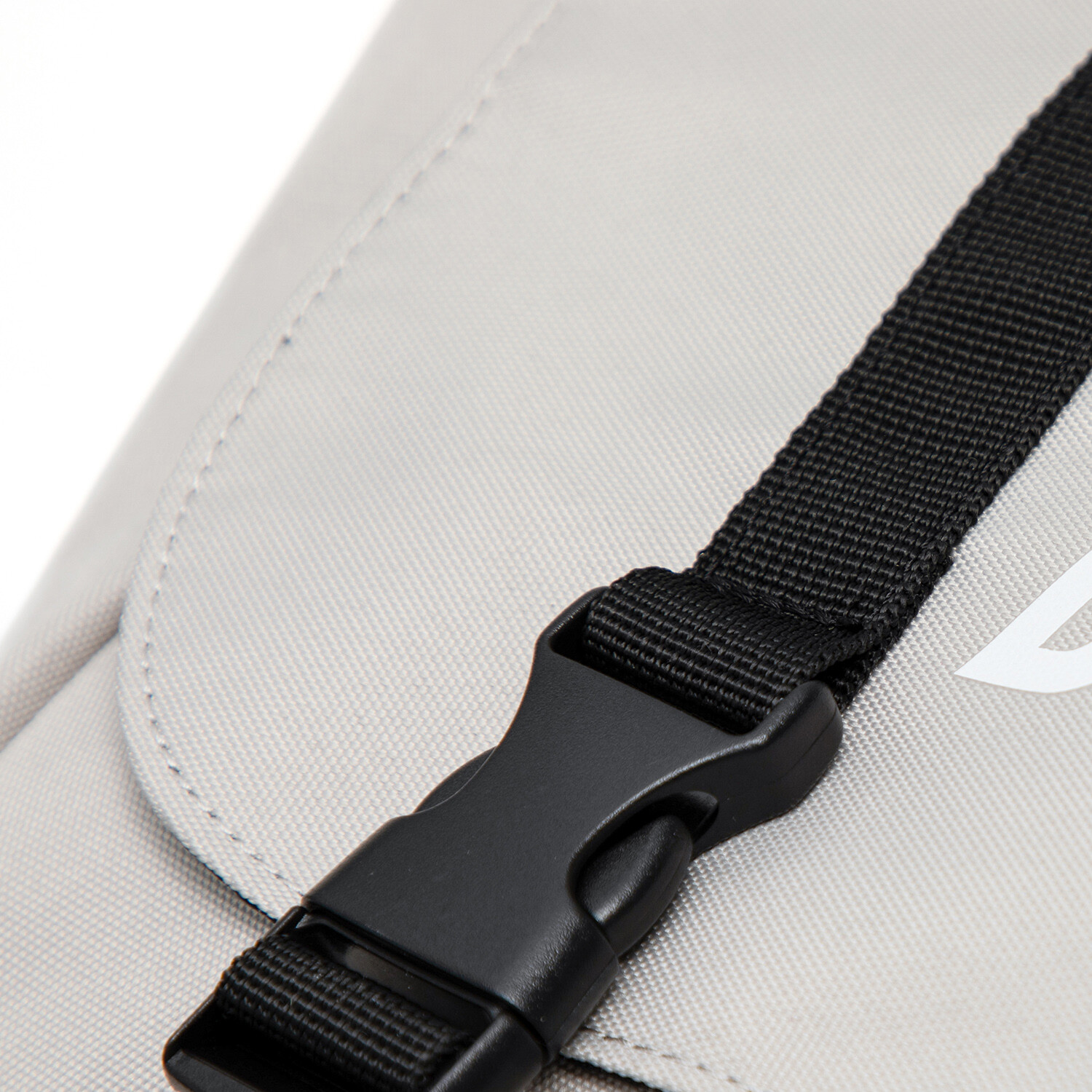 Сумка через плечо унисекс Dickies, Бежевый/Серый
Сумка через плечо унисекс Dickies, Бежевый/Серый