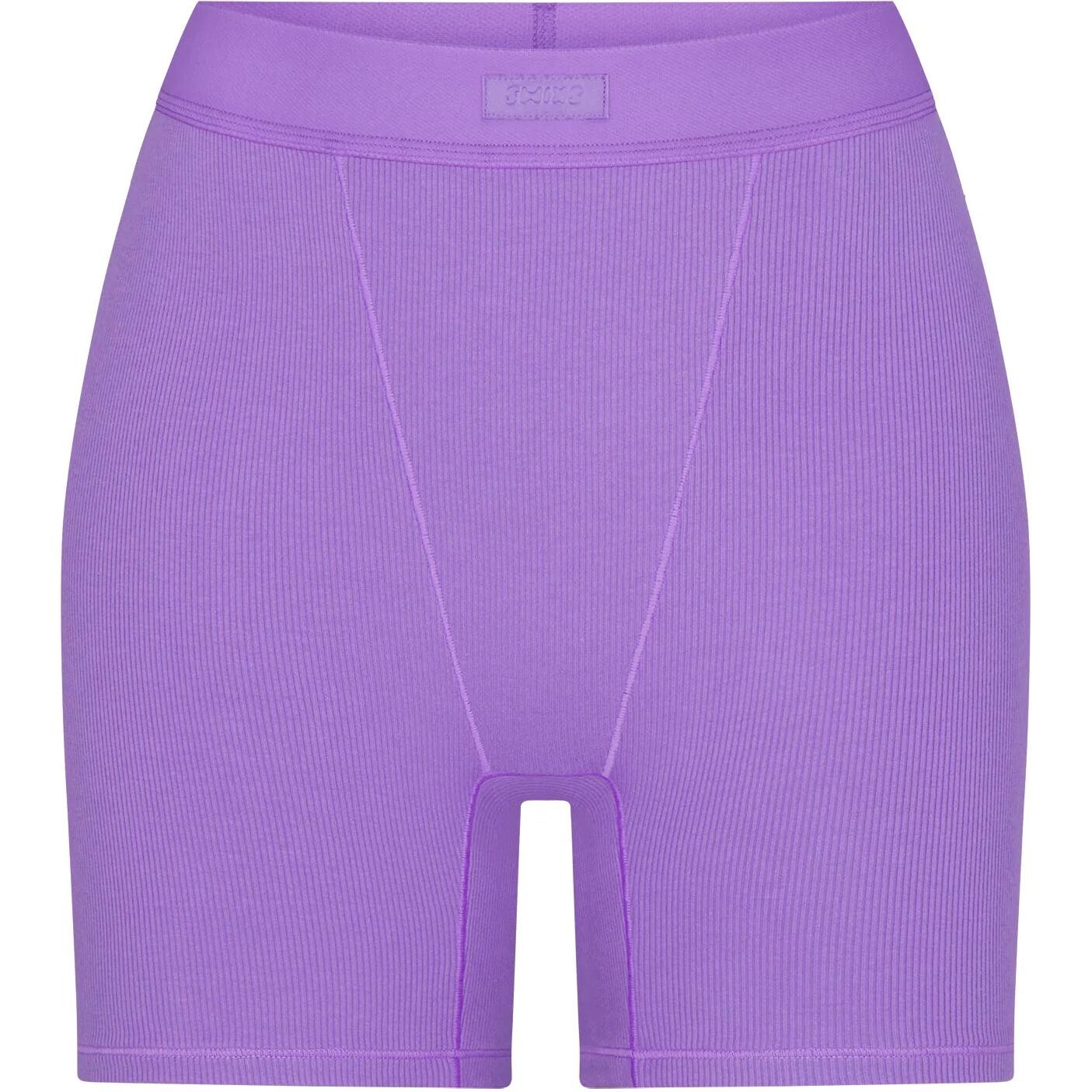 Женские боксеры Skims
Женские боксеры Skims