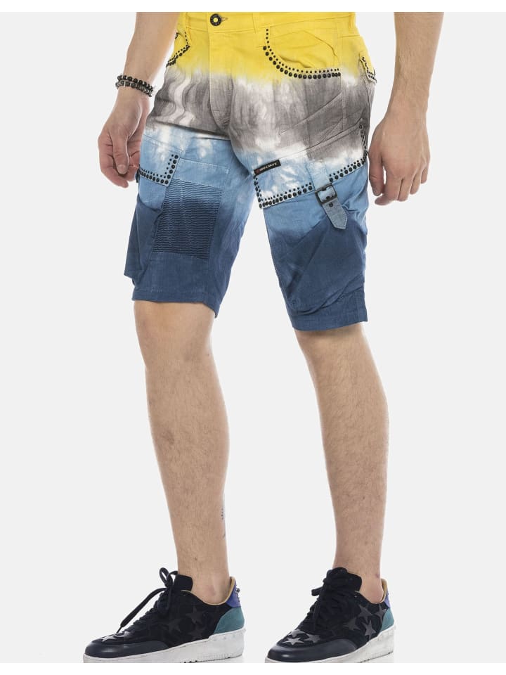 Джинсовые шорты Cipo & Baxx
Джинсовые шорты Cipo & Baxx