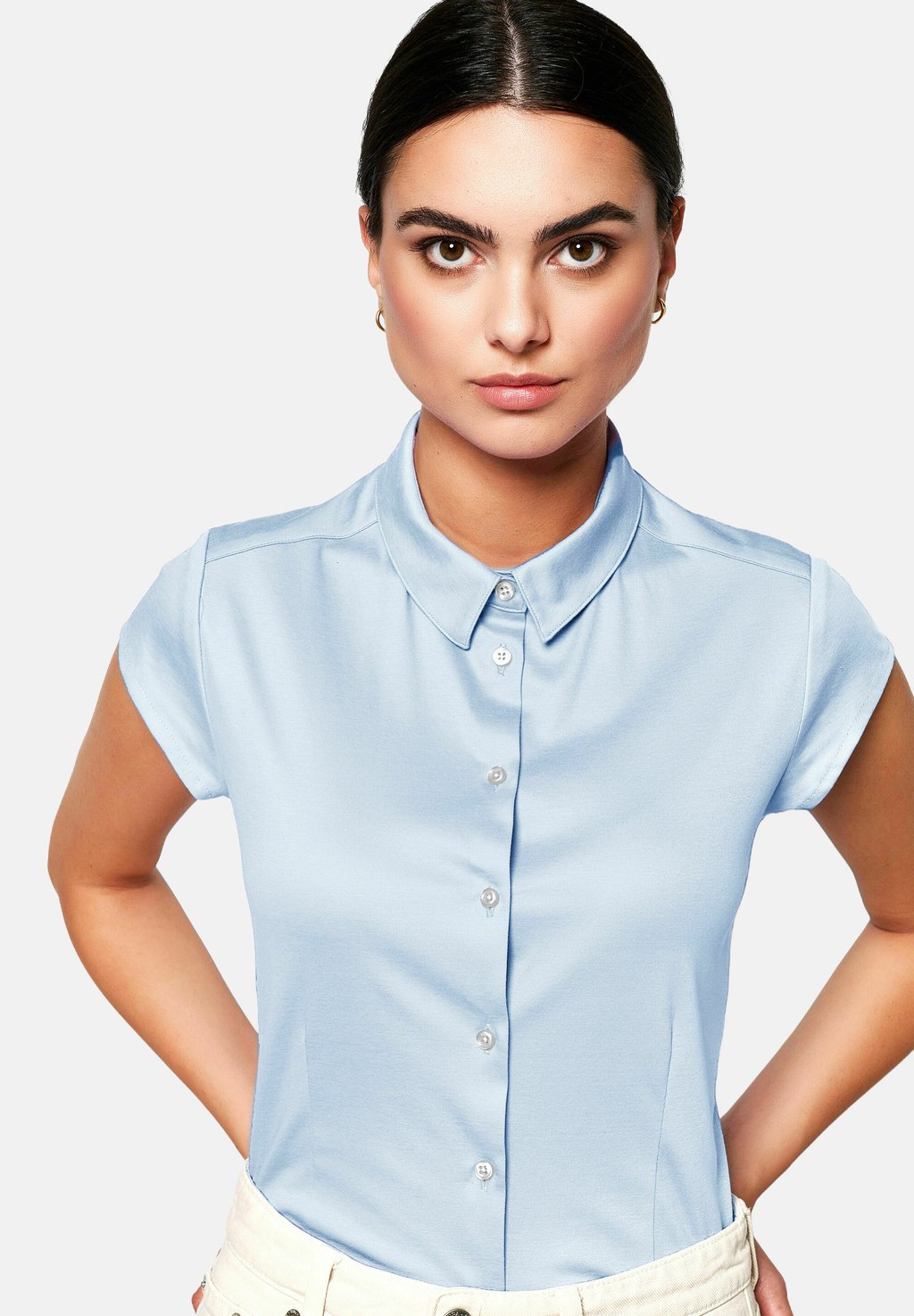 Блузка на пуговицах ESSENTIAL PIA DESOTO, синий
Блузка на пуговицах ESSENTIAL PIA DESOTO, синий