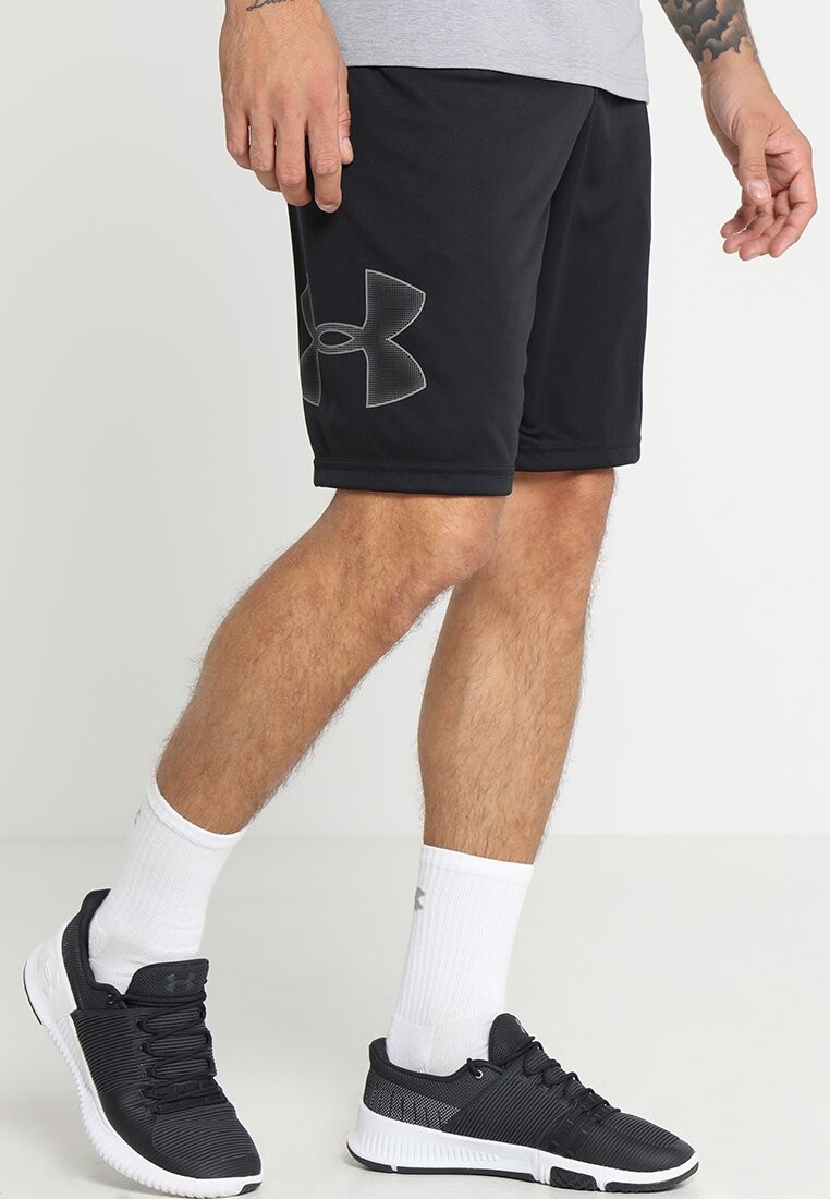 Спортивные шорты Under Armour UA TECH GRAPHIC, цвет Black/Graphite
Спортивные шорты Under Armour UA TECH GRAPHIC, цвет Black/Graphite