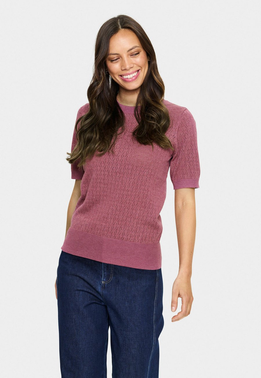 Футболка Saint Tropez MILA POINTELLE, Red Violet Melange/Red, Красный, Футболка Saint Tropez MILA POINTELLE, Red Violet Melange/Red
Футболка Saint Tropez MILA POINTELLE, Red Violet Melange/Red, Красный, Футболка Saint Tropez MILA POINTELLE, Red Violet Melange/Red