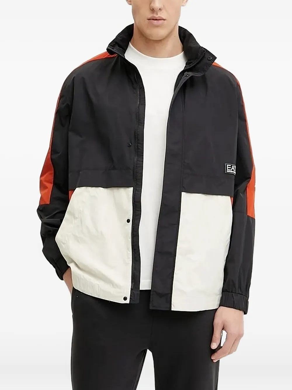 Куртка в стиле колор-блок с капюшоном Ea7 Emporio Armani, черный 
Куртка в стиле колор-блок с капюшоном Ea7 Emporio Armani, черный