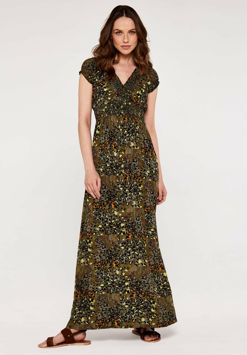 Длинное платье Cheetah Smock Apricot, хаки
Длинное платье Cheetah Smock Apricot, хаки