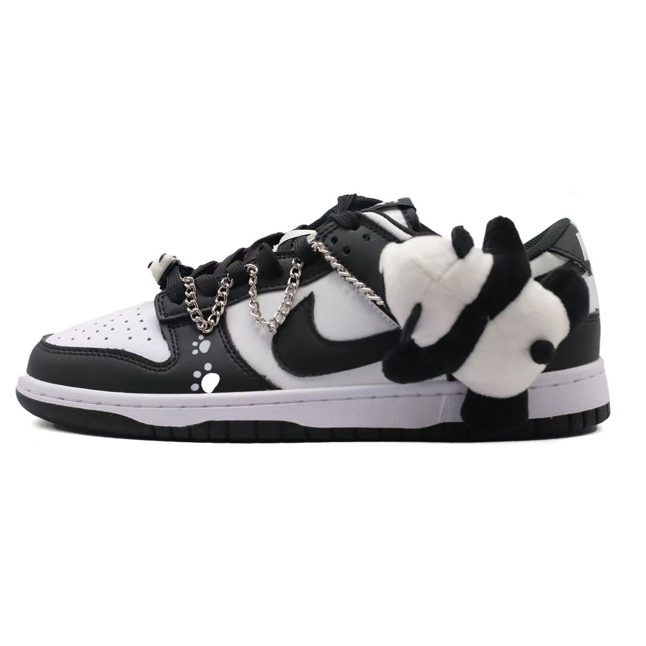 Nike Dunk 'Black' нескользящие устойчивые к истиранию низкие детские скейтбординг кроссовки black для подростков
Nike Dunk 'Black' нескользящие устойчивые к истиранию низкие детские скейтбординг кроссовки black для подростков
