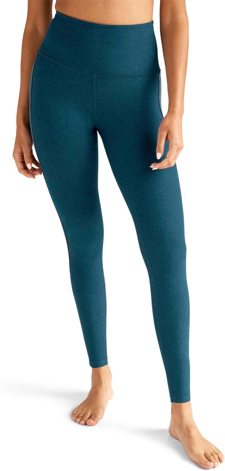 Брюки Beyond Yoga Spacedye Shine On High Waisted Midi Leggings, цвет Blue Gem Heather
Брюки Beyond Yoga Spacedye Shine On High Waisted Midi Leggings, цвет Blue Gem Heather