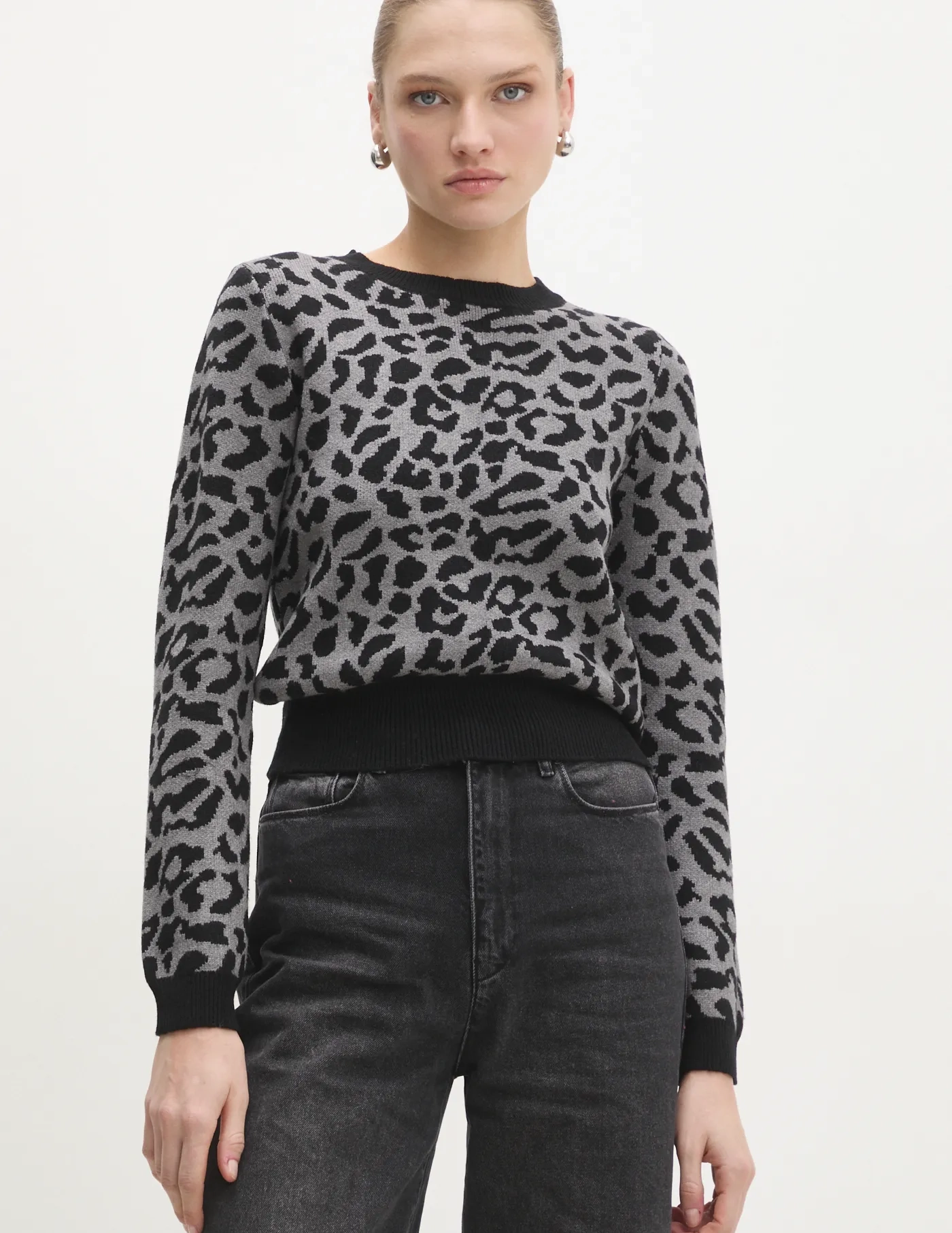 Свитер Answear Lab, серый
Свитер Answear Lab, серый