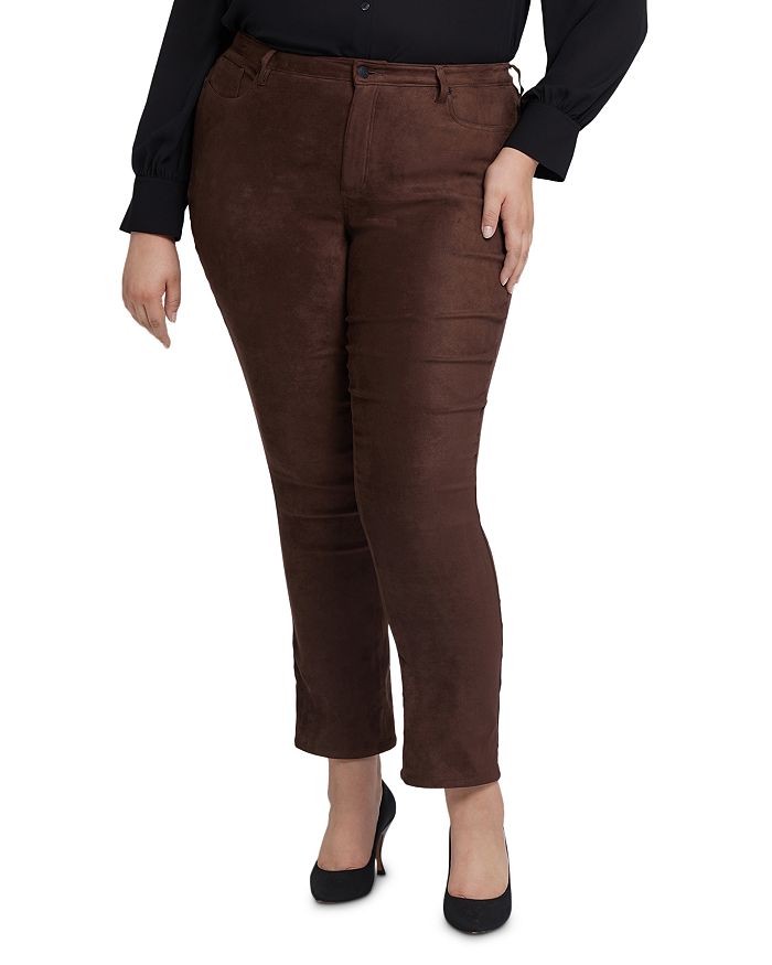 Джинсы Sheri High Rise Slim в цвете Dark Chocolate NYDJ Plus, коричневый 
Джинсы Sheri High Rise Slim в цвете Dark Chocolate NYDJ Plus, коричневый