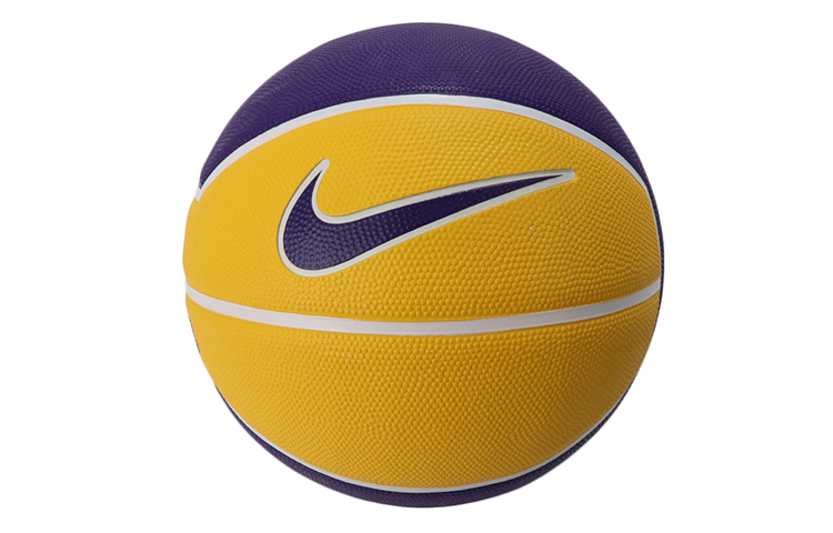 Баскетбольный мяч Nike
Баскетбольный мяч Nike