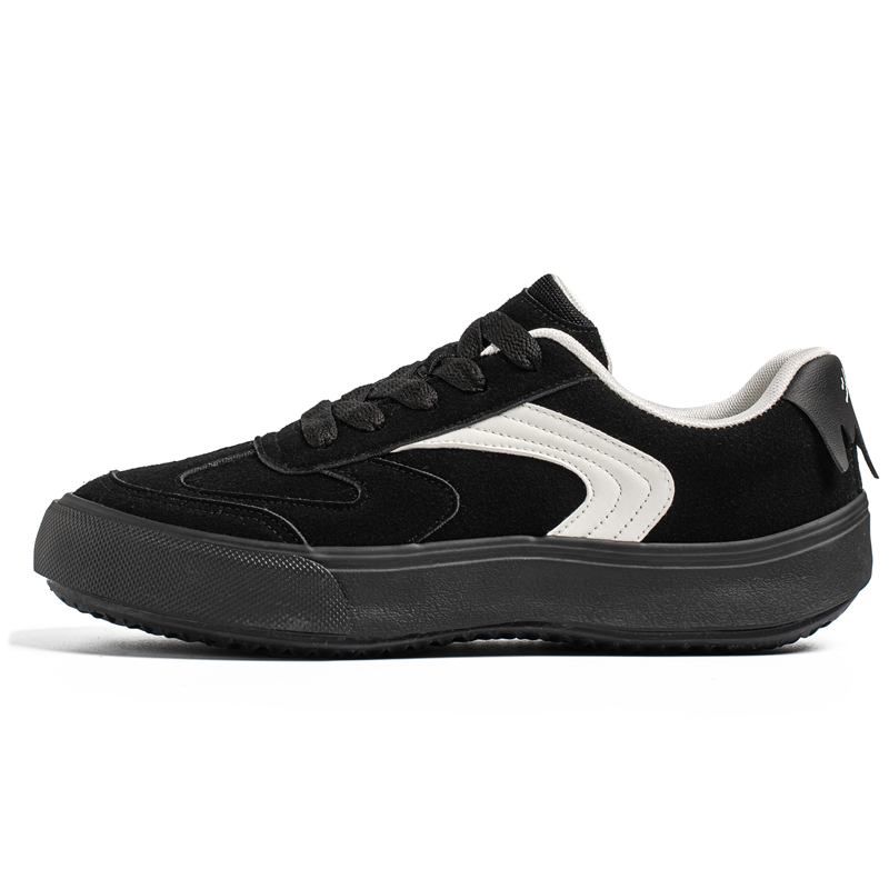 Низкие повседневные туфли IE мужские GOBLIN SHARKS 1759, Black White
Низкие повседневные туфли IE мужские GOBLIN SHARKS 1759, Black White