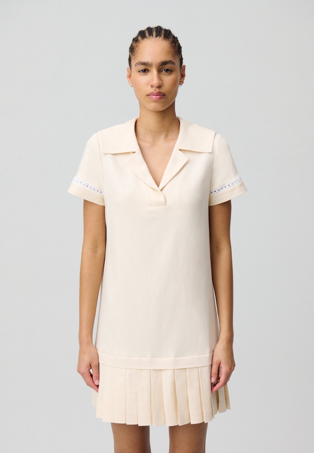 Повседневное платье ROSELYSE Claudie Pierlot, бежевый
Повседневное платье ROSELYSE Claudie Pierlot, бежевый