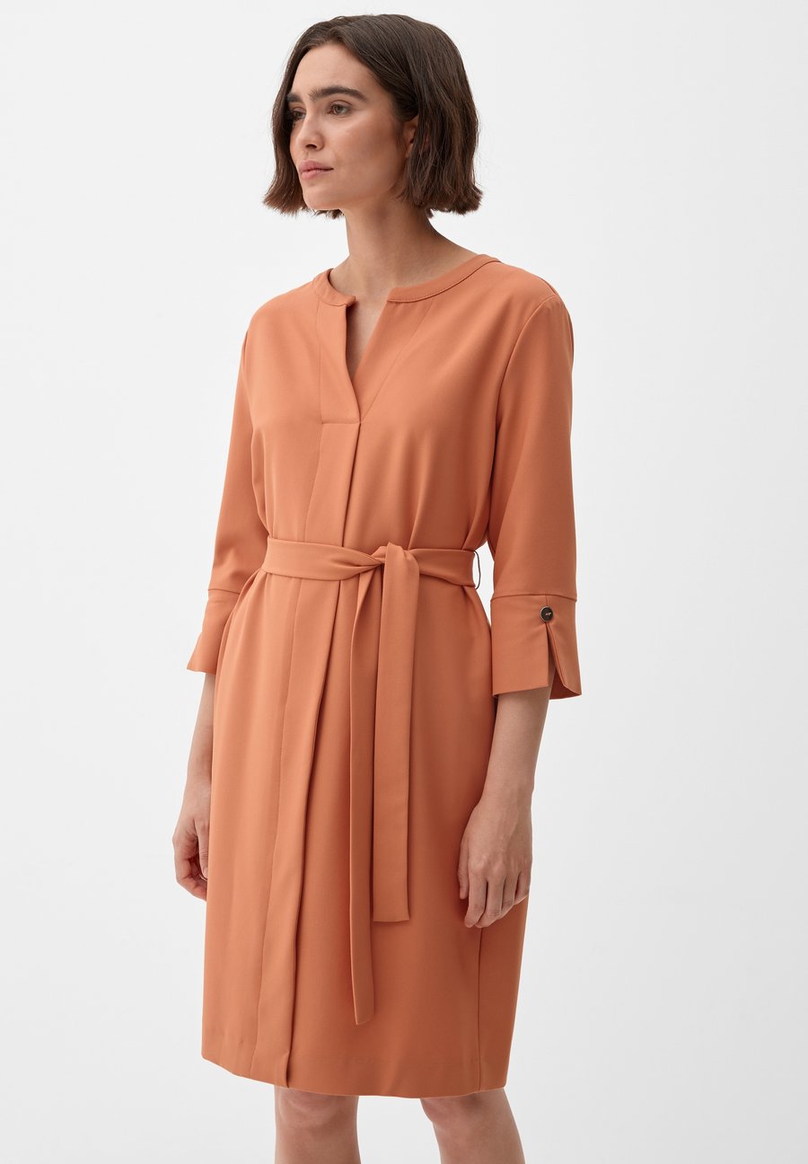 Платье s.Oliver BLACK LABEL Day dress, Bernstein/Apricot
Платье s.Oliver BLACK LABEL Day dress, Bernstein/Apricot