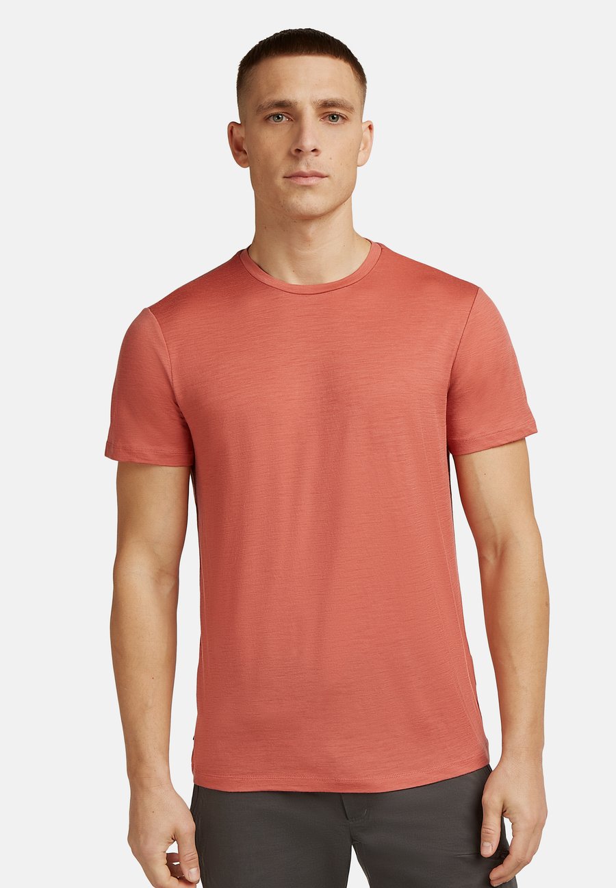 Спортивная футболка icebreaker TECH LITE, Plume/Pink
Спортивная футболка icebreaker TECH LITE, Plume/Pink