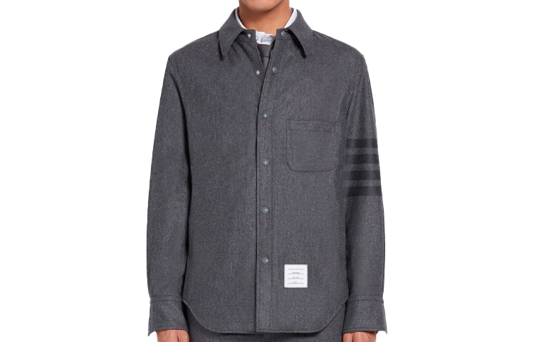 Футболка с нашивкой логотипа THOM BROWNE, средне-серый, Коричневый, Футболка с нашивкой логотипа THOM BROWNE, средне-серый
Футболка с нашивкой логотипа THOM BROWNE, средне-серый, Коричневый, Футболка с нашивкой логотипа THOM BROWNE, средне-серый