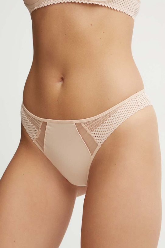 Трусики-бразилиана Chantelle, бежевый
Трусики-бразилиана Chantelle, бежевый