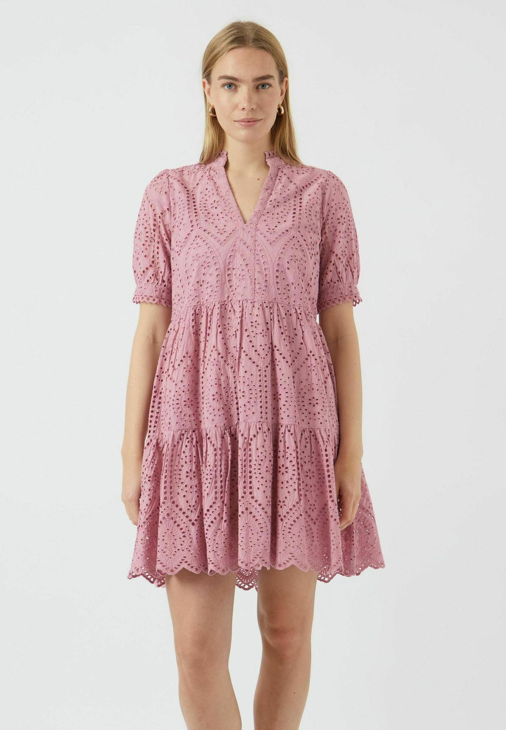 Повседневное платье HOLI YAS, фиолетовый
Повседневное платье HOLI YAS, фиолетовый