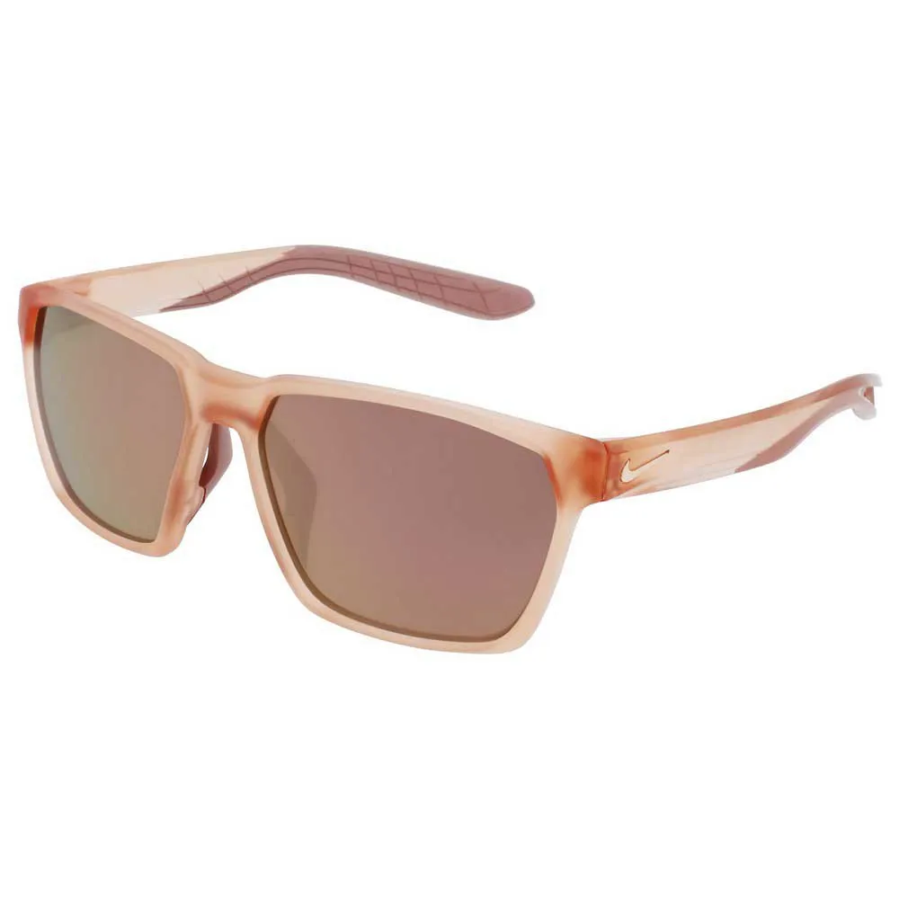 Солнцезащитные очки Nike Maverick S, коричневый
Солнцезащитные очки Nike Maverick S, коричневый