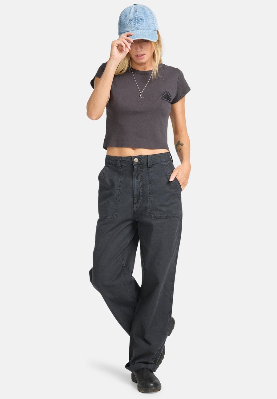Брюки Billabong STAY GROUNDED , Black
Брюки Billabong STAY GROUNDED , Black