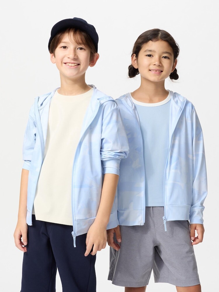 Толстовка с капюшоном airism uv protection на молнии с принтом Uniqlo, цвет 61 синий
Толстовка с капюшоном airism uv protection на молнии с принтом Uniqlo, цвет 61 синий