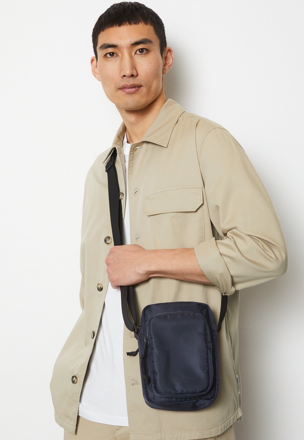 Сумка через плечо SMALL Marc O'Polo, цвет deep blue sea
Сумка через плечо SMALL Marc O'Polo, цвет deep blue sea