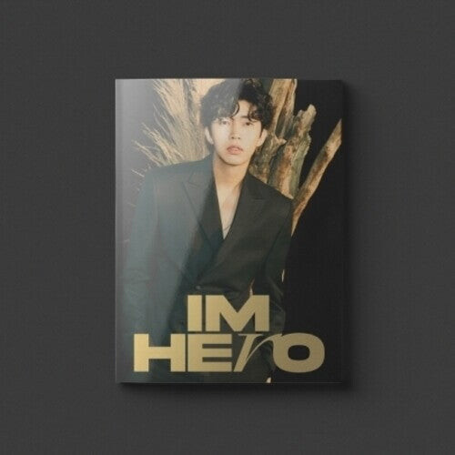 CD диск Lim Young Woong: Im Hero - Photo Book Version - incl. Photobook, Message Card, Poster, Postcard, Photocard + Sticker
CD диск Lim Young Woong: Im Hero - Photo Book Version - incl. Photobook, Message Card, Poster, Postcard, Photocard + Sticker