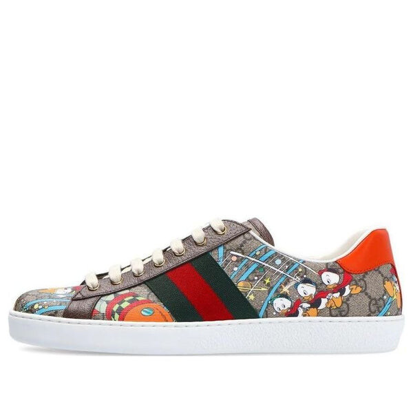 Кроссовки men's disney x donald duck ace sneaker Gucci, бежевый
Кроссовки men's disney x donald duck ace sneaker Gucci, бежевый